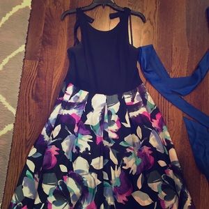 Eliza J Tea length dress with pockets